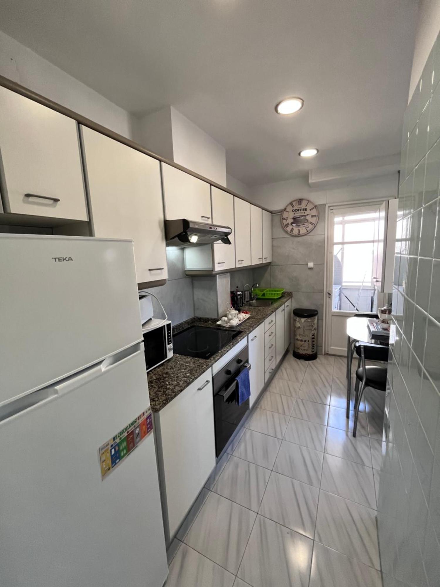 4 Bedrooms -Seneca Center Apartment Alicante Exterior photo